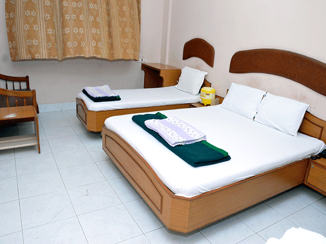 Deluxe Triple Bed 